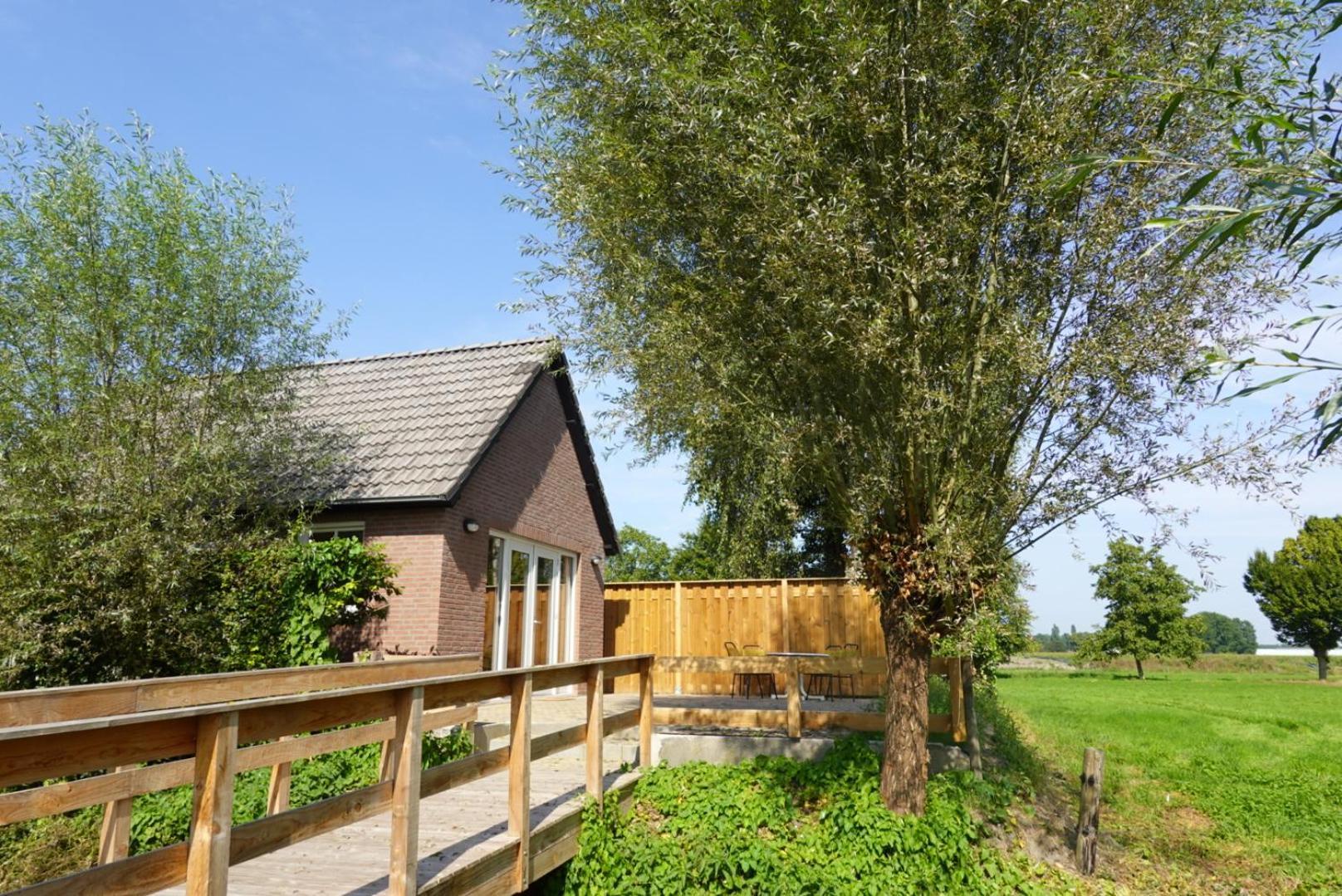 De Knotwilg Villa Loon op Zand Exterior photo